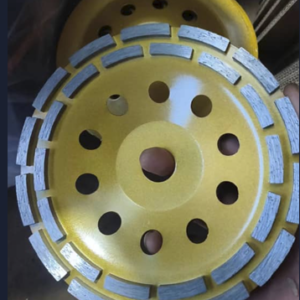 Disque diamanté de ponçage / meulage béton