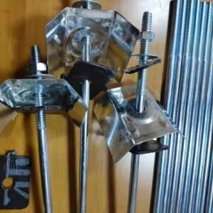 Tiges d'ancrage avec plaques