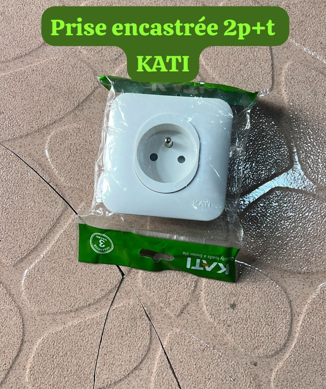 Prise encastrée 2P+T KATI